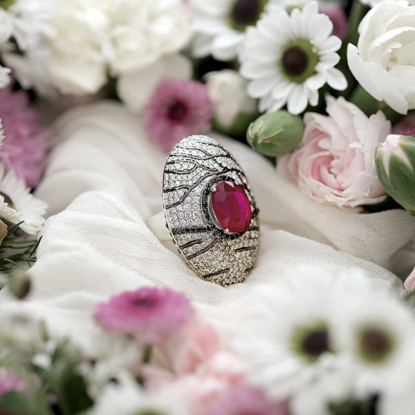 Oval Shaped Designer Ruby Diamond Ring Jaipur Jewels