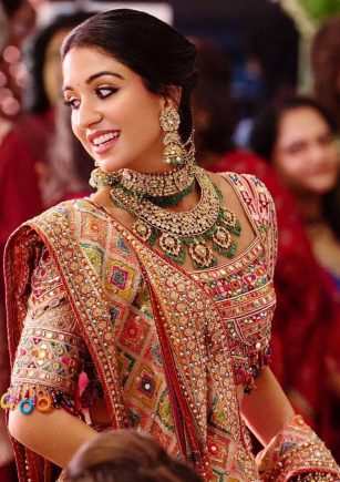 Radhika post-06