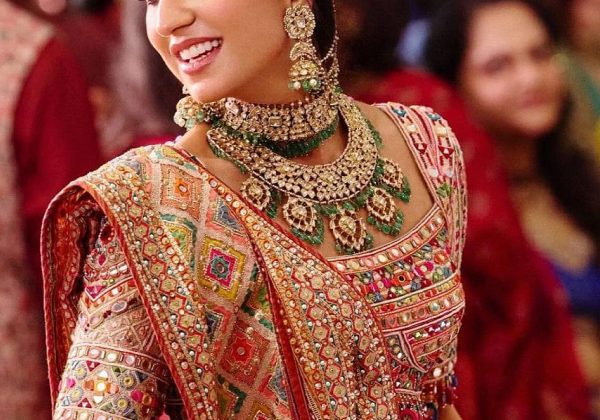 Radhika post-06
